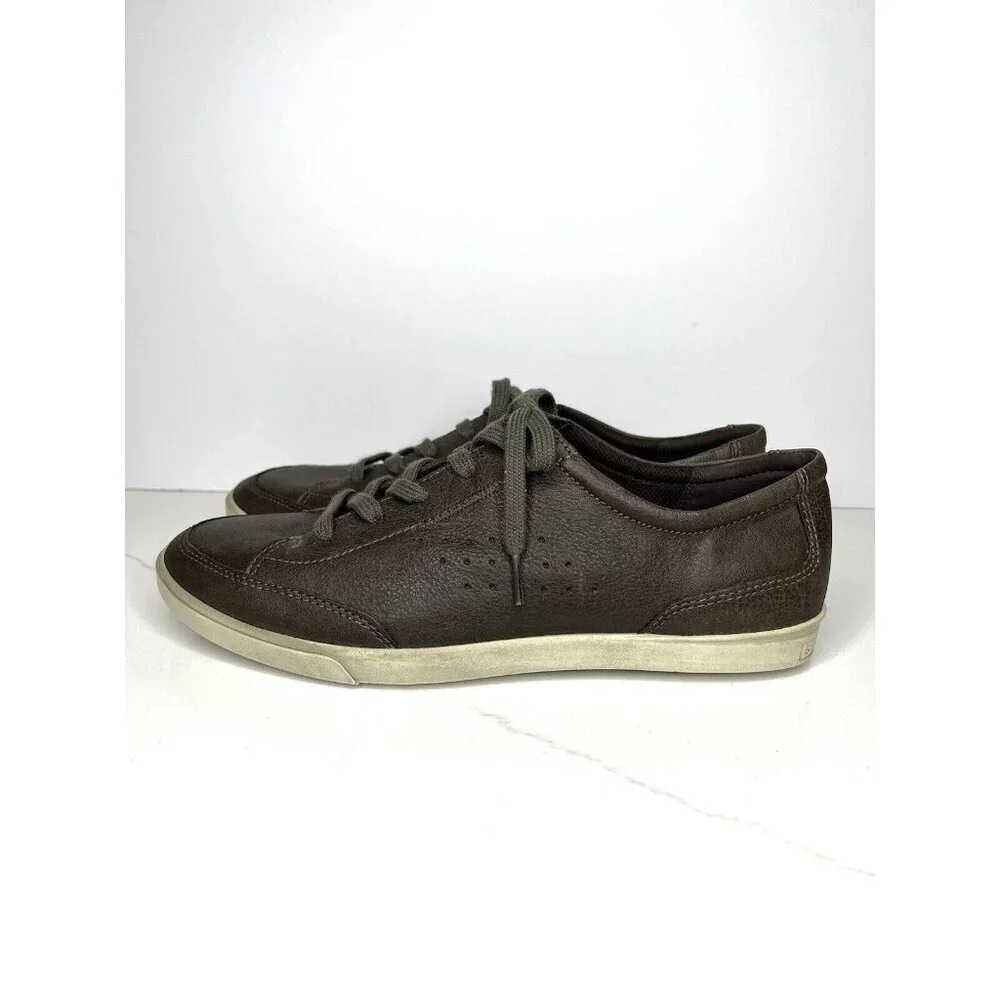 Ecco Brown Leather Comfort Sneakers Distress Tan Outsoles Size Size 44 Casual